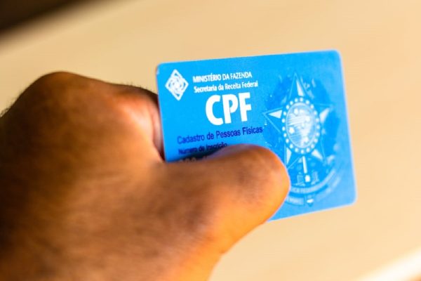 É possível descobrir o CPF pelo RG? Entenda os limites e a proteção de ...